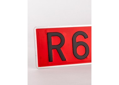 UTSCH PLACA MATRICULA ALUMINIO LARGA REMOLQUE ROJA